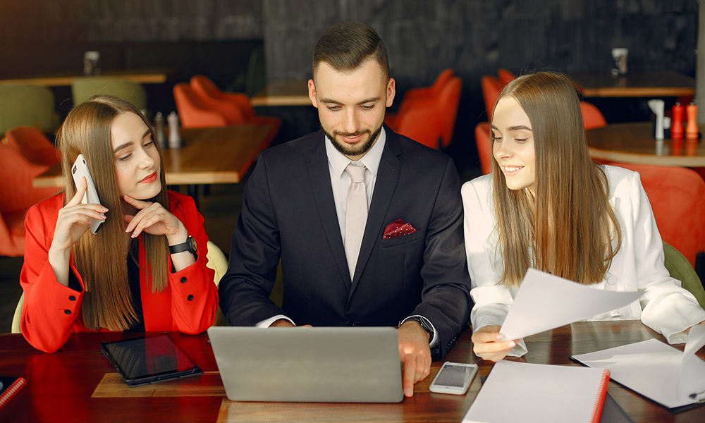 Putting It All Together: From Strategy to Real-Time Action in Hotel Revenue Management